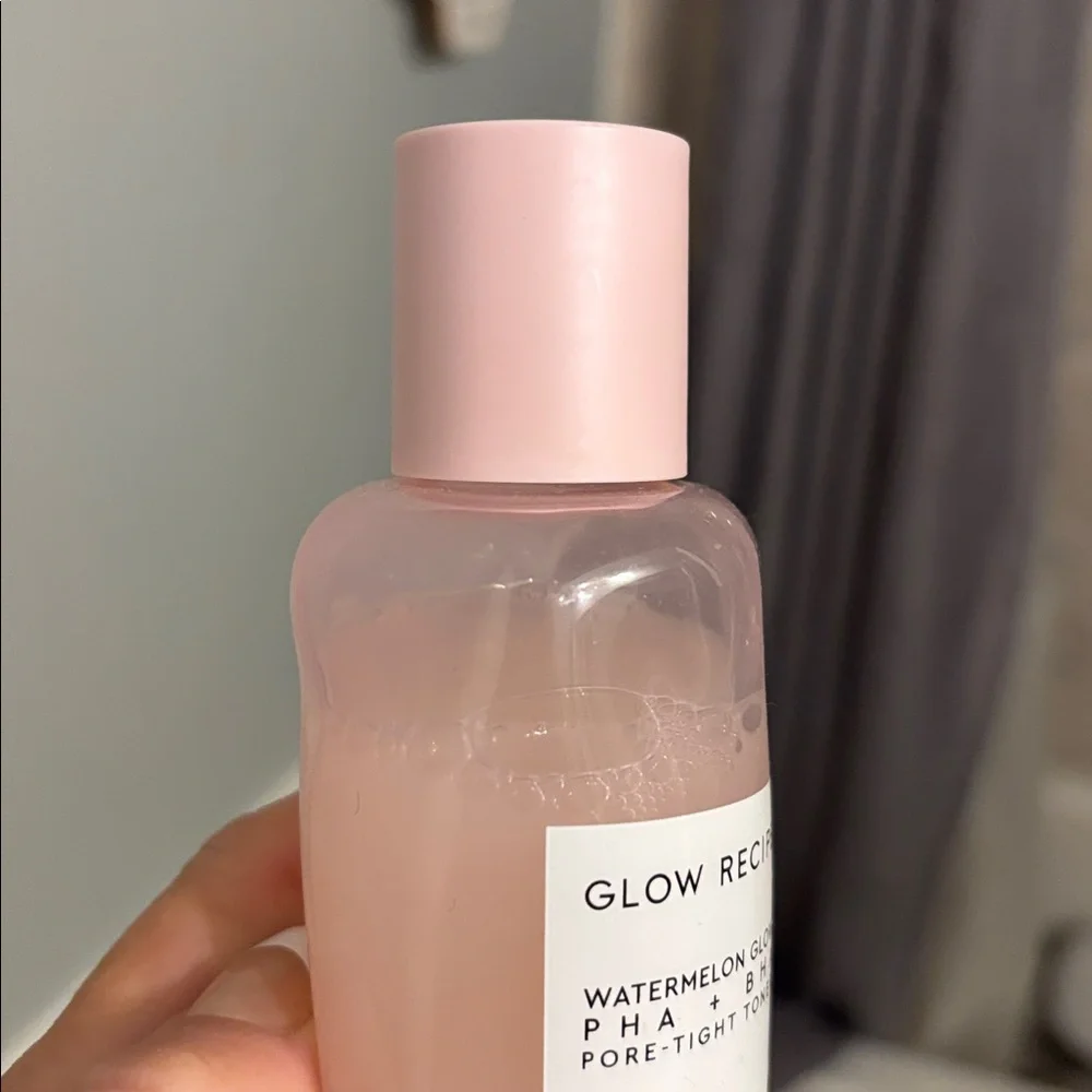 Glow Recipe Watermelon Glow Toner - Soft Pink 5.07 oz - Picture 2 of 3